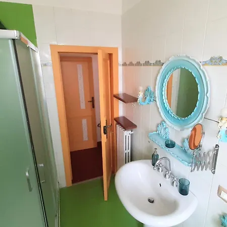 לינה וארוחת בוקר Casale Battaglini 3*